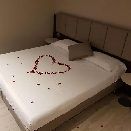 Residenza Angelica Bed and Breakfast Λατζίζε